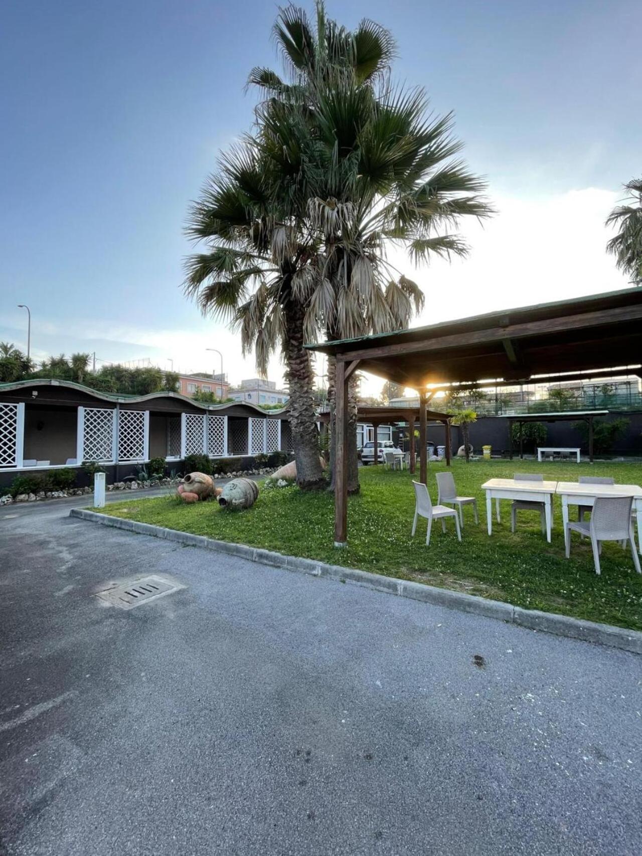 Hotel Federico II Napoli Exterior foto
